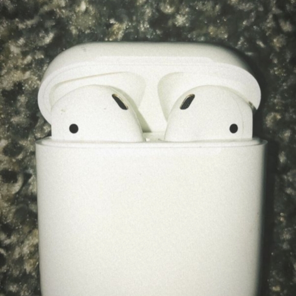 Airpods